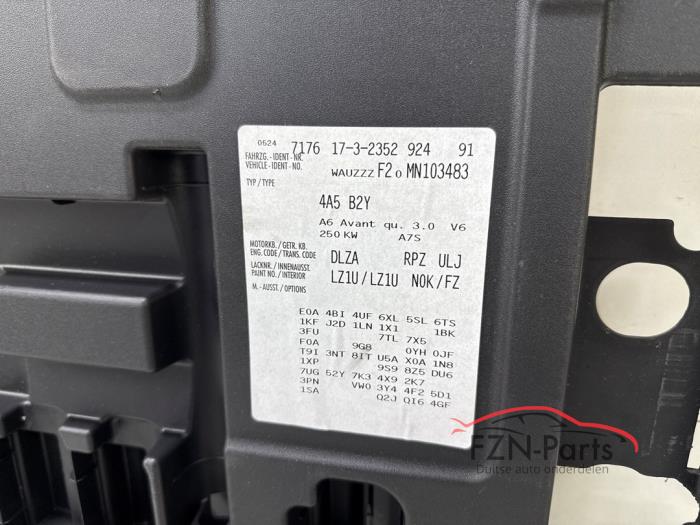 Audi A6 4K C8 Avant Reservewielbak Opbergbak bekleding
