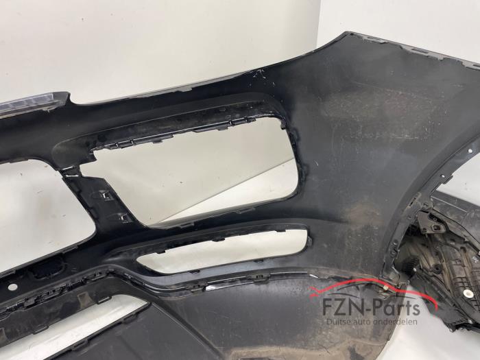 Porsche Cayenne 9Y Voorbumper 4 PDC Schade