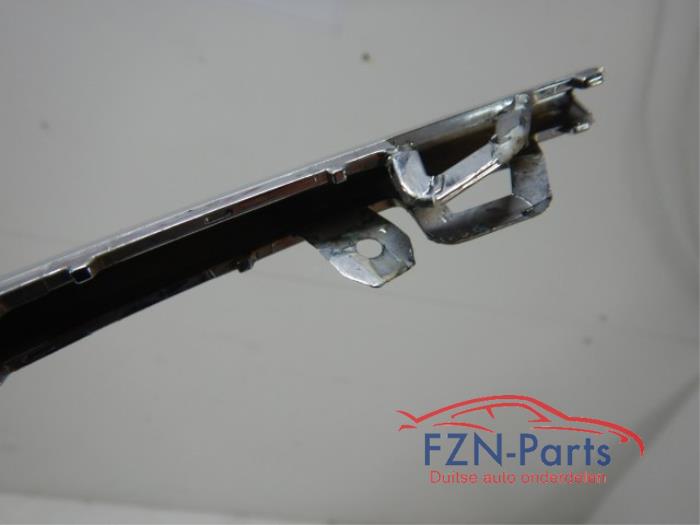 VW Golf 8 Bumperinleg Chroom Links