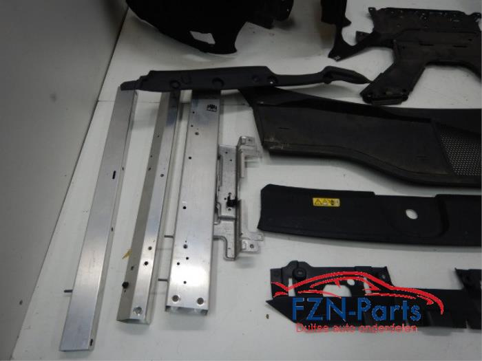 Audi E-Tron Voorkop 6PDC KLS LV5Z Led Laser 039/040