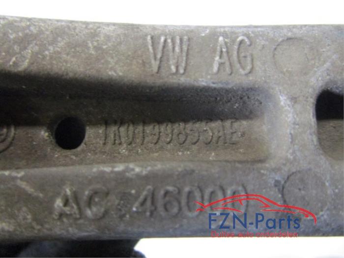 Motorsteun Volkswagen Golf (22736738)