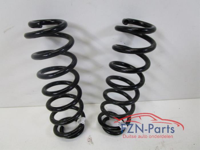 VW Golf 7 GTE Schroefveren Set Achter L+R