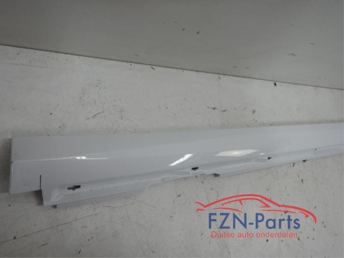 Zijskirt links Audi A6 (22727582)