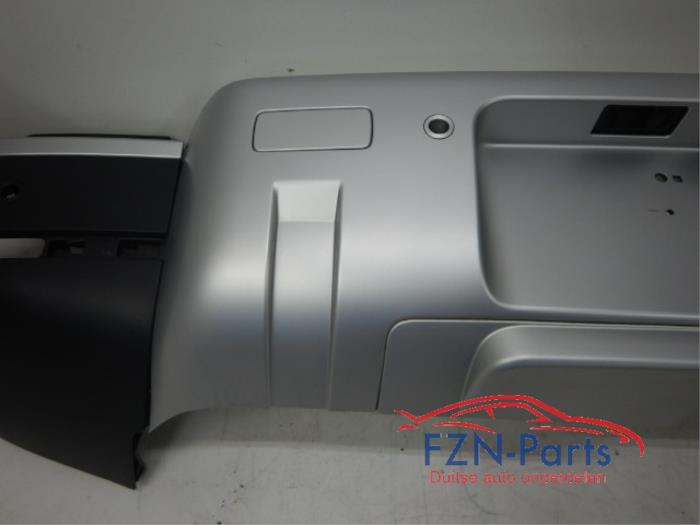 Land Rover Defender L663 Achterbumper 6PDC L