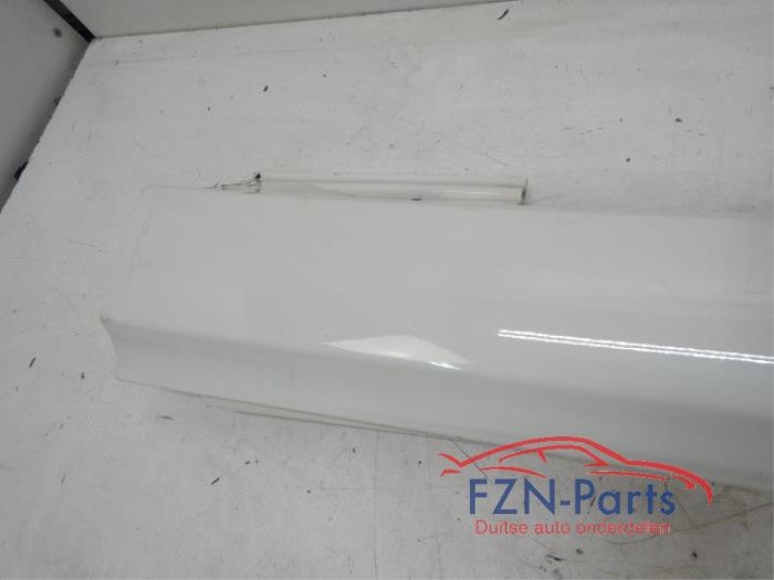 Zijskirt links Mercedes B-Klasse (22727564)