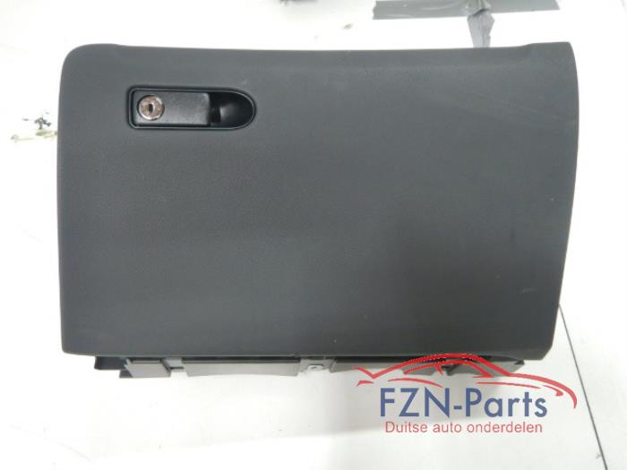 Mercedes-Benz GLC W253 Dashboardkast met Slot