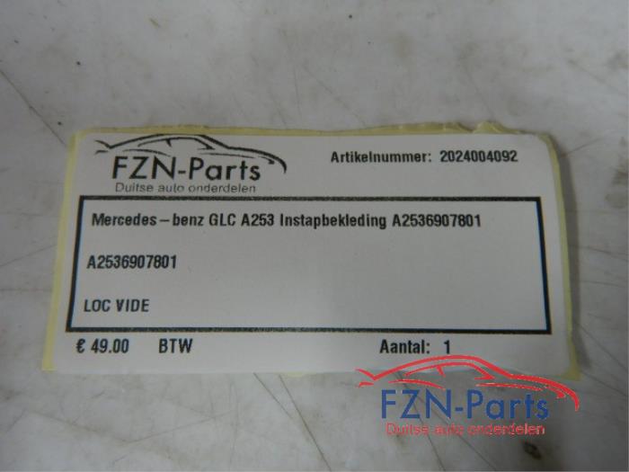 Mercedes-Benz GLC W253 Instapbekleding