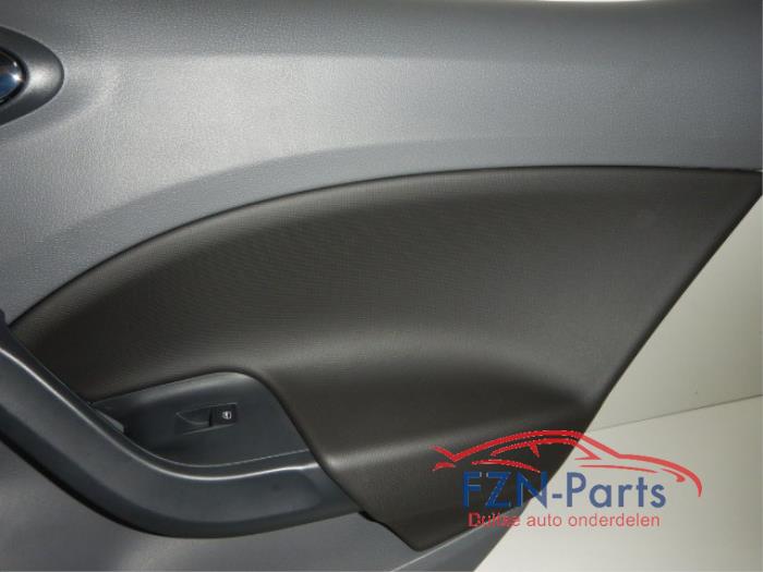 Seat Ibiza 6J Deurpaneel Rechts-Achter Compleet