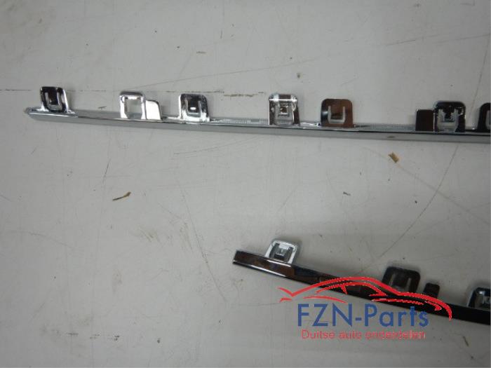 Mercedes-Benz C-Klasse W206 Voorbumper Sierlijst Chrome