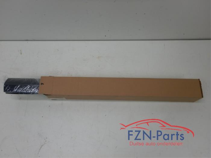 Zijskirt rechts Rolls Royce Cullinan (22727818)