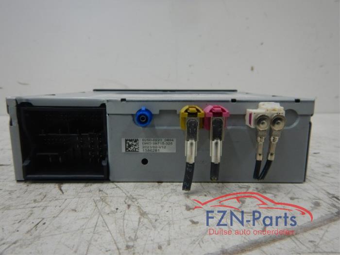 VW Tiguan 5NA Regelapparaat Radio