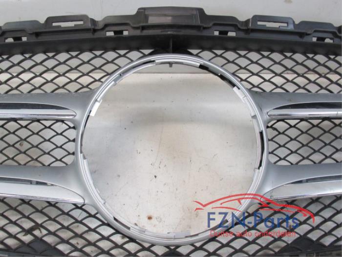 Grille Mercedes C-Klasse (22726935)