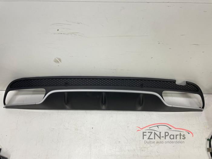 MB C-Klasse W205 C63 AMG PDC Diffuser Achterbumper. Lichte Schade