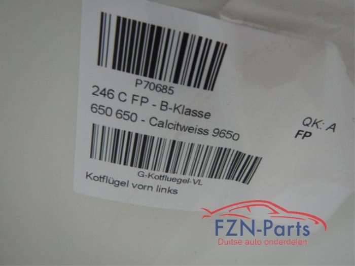 Mercedes-Benz W246 B-Klasse Zijscherm Spatscherm Links Calcitweiss A