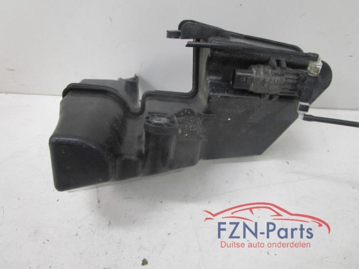 Ruitensproeiertank voor Volkswagen Transporter (22739255)