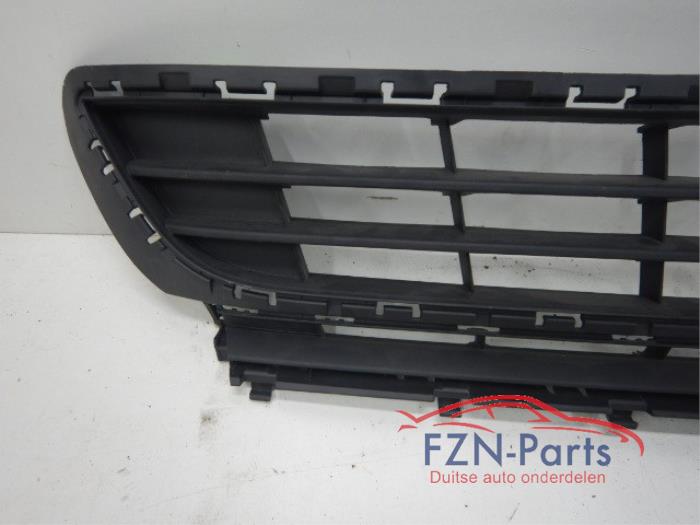 VW Golf 7 Inleg Voorbumper Midden