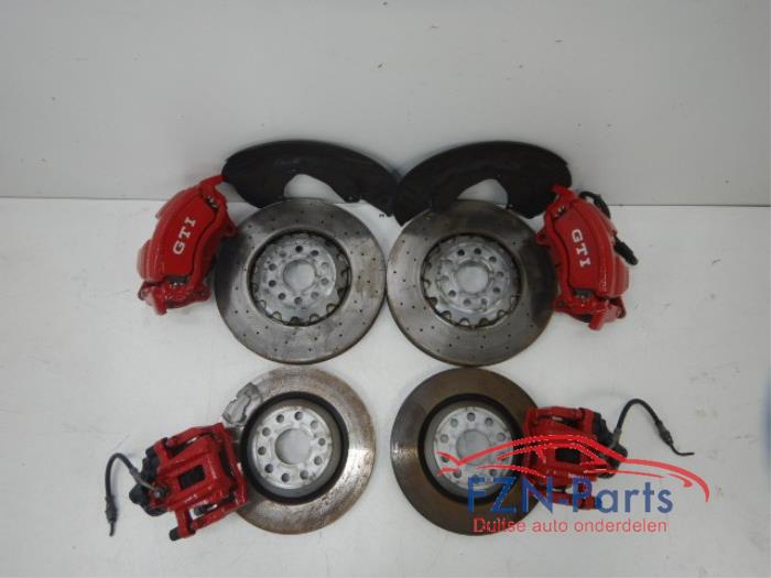 Remmenset compleet voor+achter Volkswagen Golf (22739067)