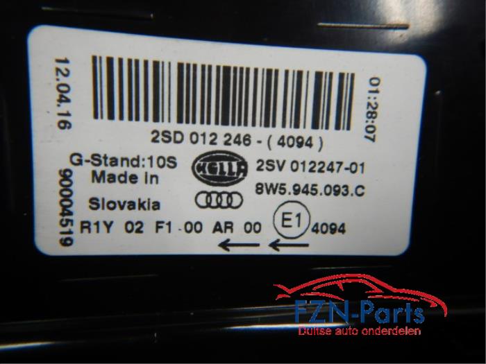 Audi A4 8W Sedan Achterlicht Dynamische LED Links binnen