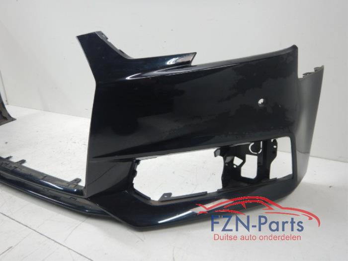 Audi A4 8W Voorbumper Kale Hoes