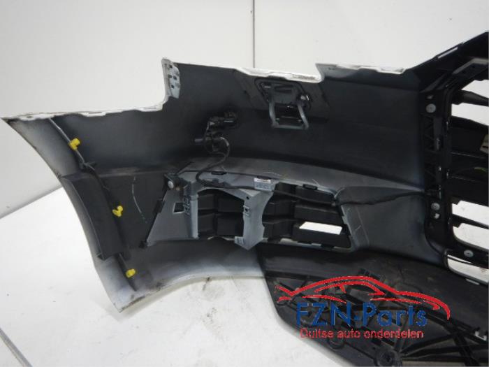 Audi A4 8W5 Voorbumper 4PDC KLS LS9R Gletscher weiss
