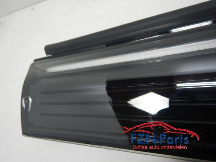VW Tiguan 571 Verlichte Grille Voorbumper Links
