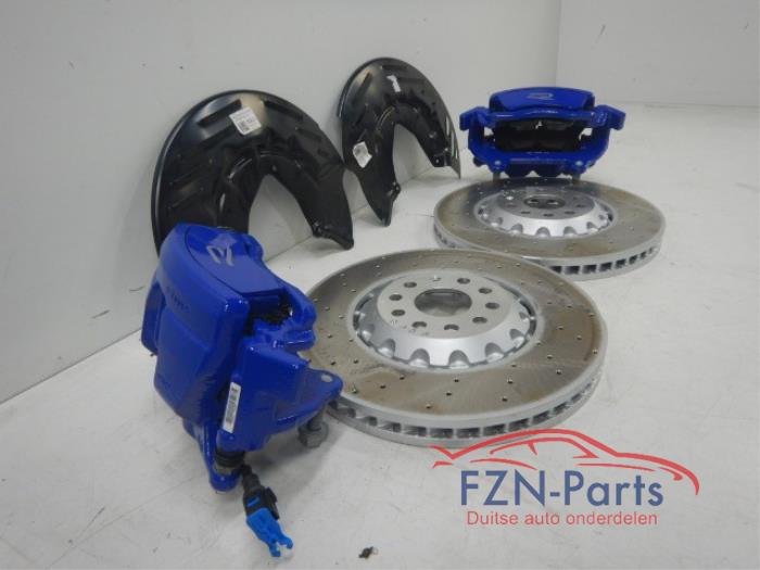 VW Golf 8 R remset Voorzijde 357MM