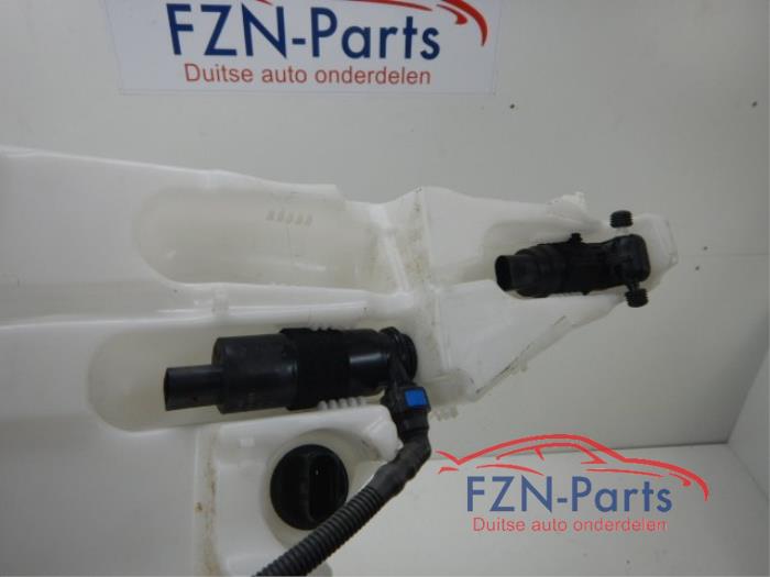 Ruitensproeiertank voor Audi Q7 (22740084)