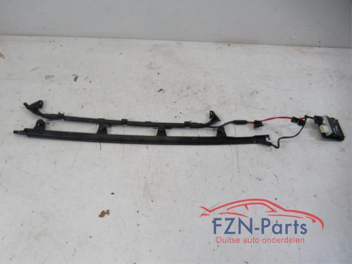 Mistlamp rechts-voor Volkswagen Tiguan (22736156)