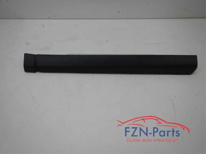 Zijskirt rechts Rolls Royce Cullinan (22727840)