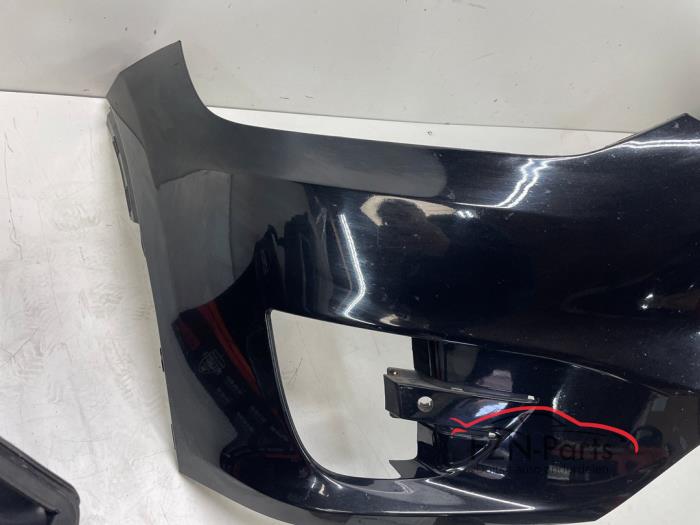 Tesla Model X Voorbumper 4 PDC Zwart
