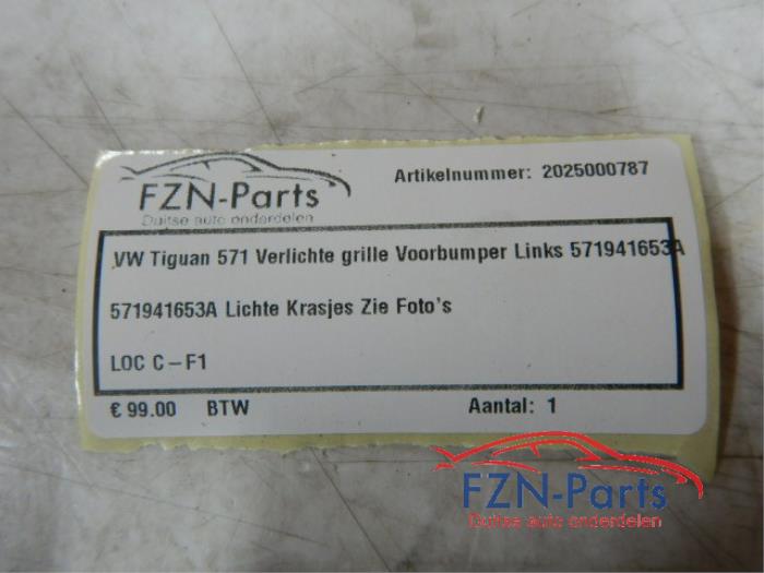 VW Tiguan 571 Verlichte Grille Voorbumper Links