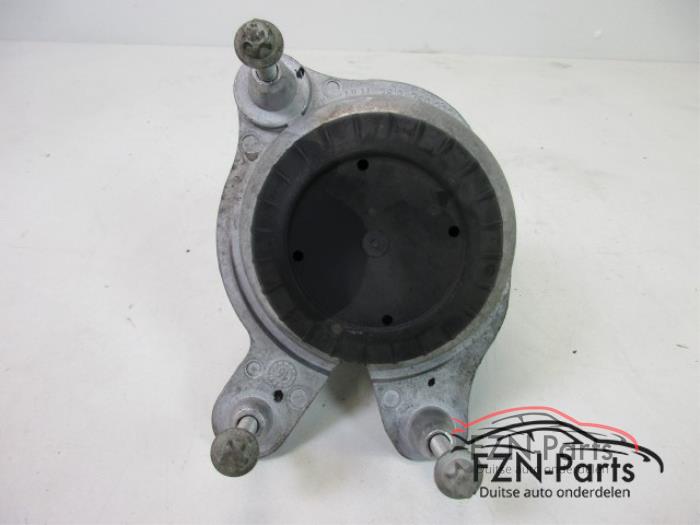 Mercedes-Benz C-Klasse W205 Motorsteun Links
