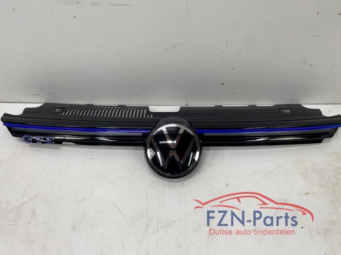 VW Golf 8 GTE Grille Hoogglans Zwart ACC Verlicht