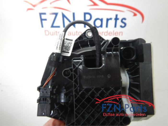 VW Golf 8 Facelift Achteruitrijcamera Black Line Achterklep Opener
