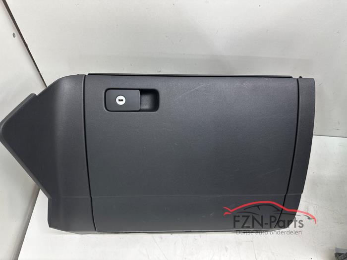 VW Golf 7 Dashboardkastje met slot