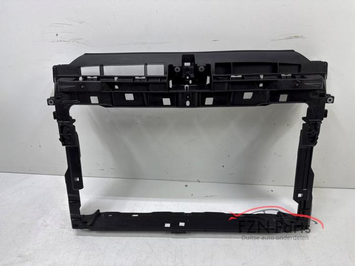 VW Touran 5TA Facelift Front 5TA805588C