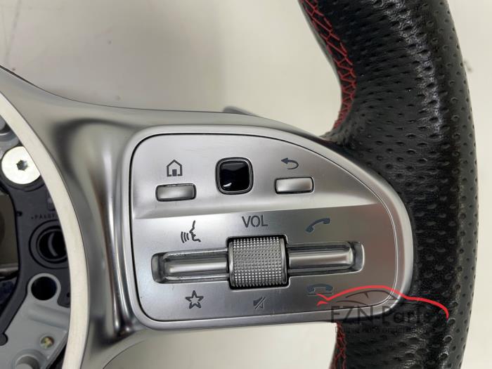 Mercedes-Benz Cla A118 Amg Line Stuur MF + F1 CNCL , LIM