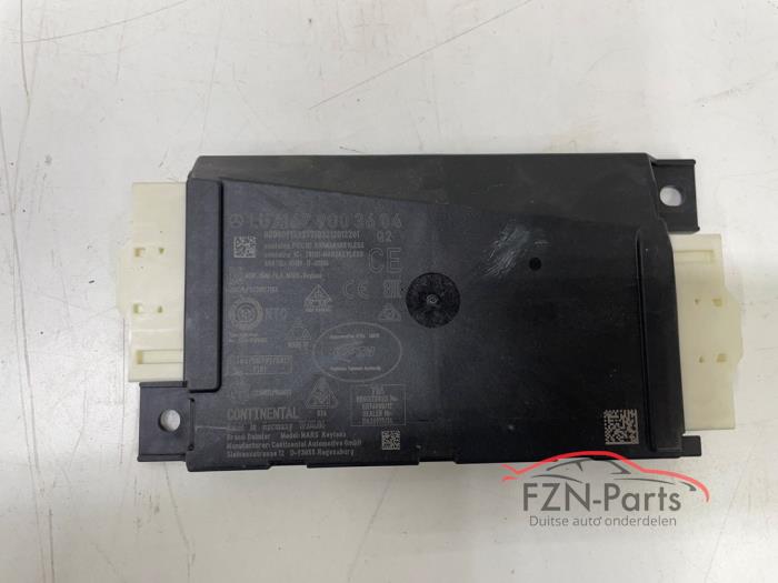 Mercedes-Benz CLA A118 Keyless entry module