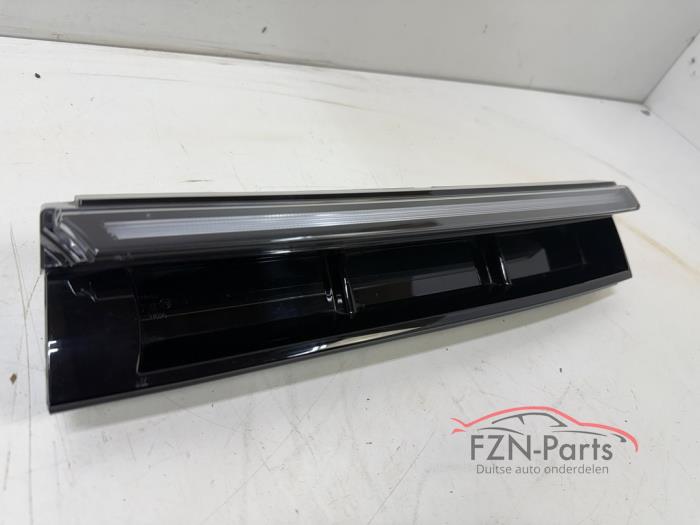 VW Passat B9 CJ Lichtlijst Links Verlicht Grille