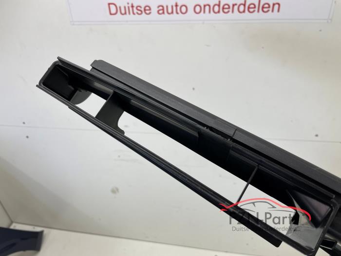 VW Golf 8 GTE 1.4 Luchtgeleider