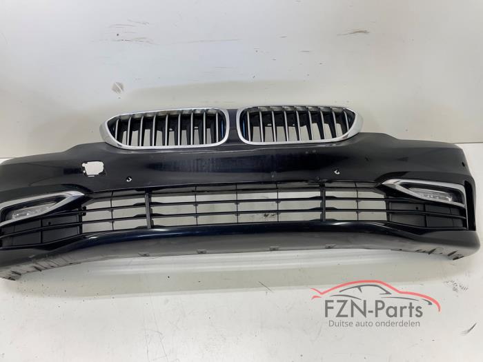 BMW 5-serie G30 Voorbumper compleet Luxuryline 4PDC