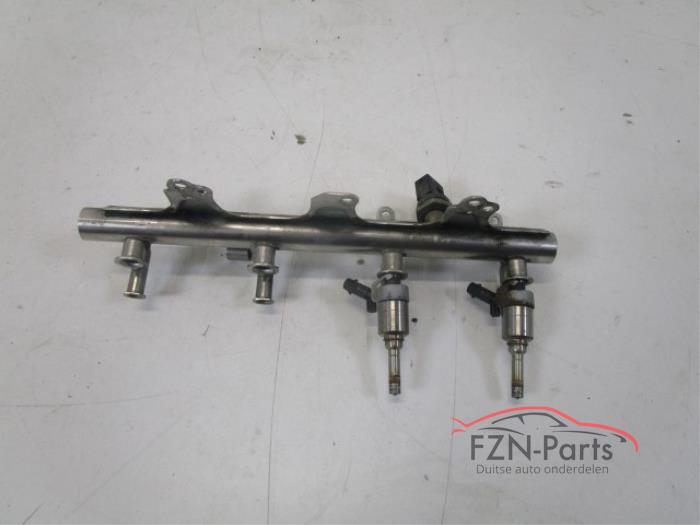 Audi A3 8P Brandstofrail met Injectoren 2.0 TSI
