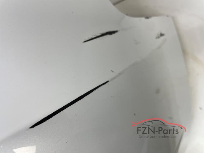 Tesla model 3 achterbumper Parelmoer wit 6PDC