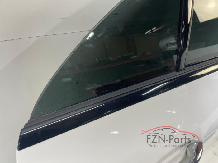 Mercedes-Benz CLA W118 Portier Rechts-achter