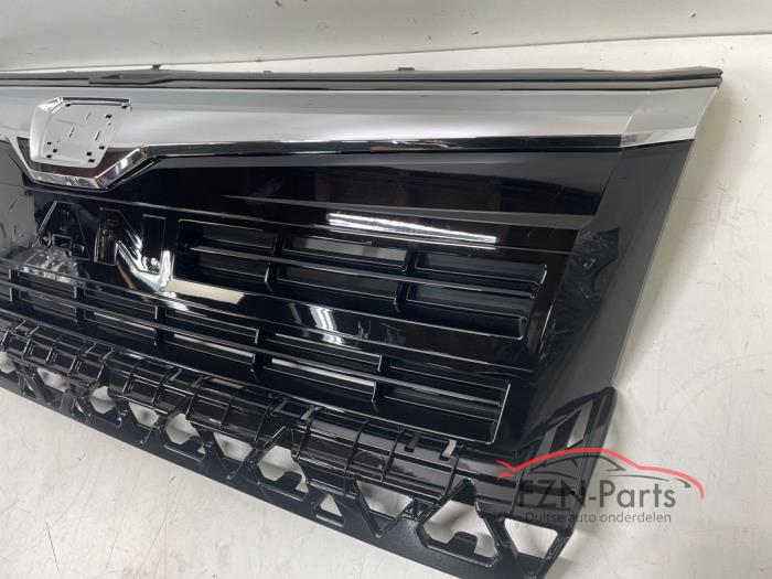 Man TGE Grille Hoogglans Chroom