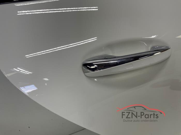 Mercedes-Benz CLA W118 Portier Rechts-achter