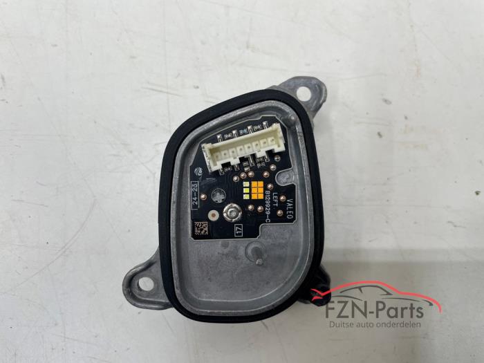 VW Golf 8 Koplamp LED Koellichaam Module regelapparaat