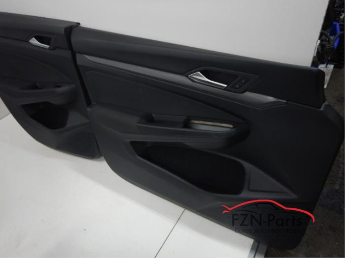 VW Golf 8 5H Interieur Stof Alcantara