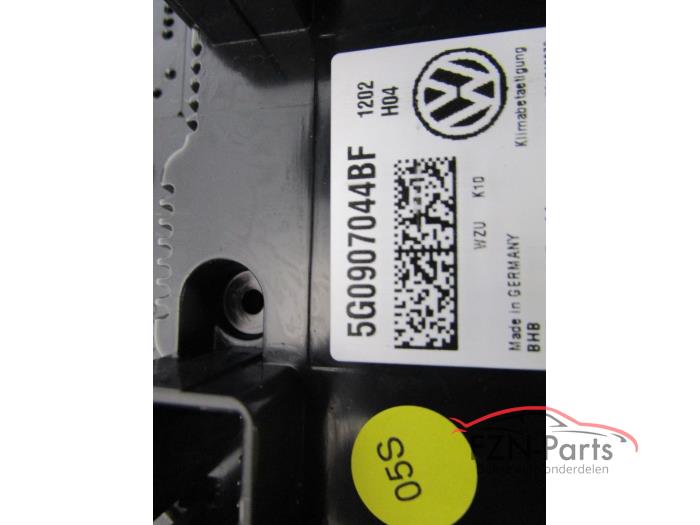 Climatronic Paneel Volkswagen Passat (22742147)