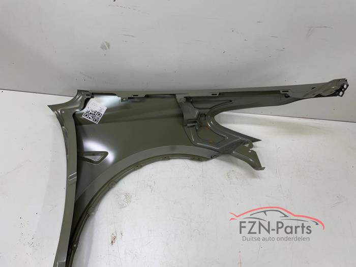 Tesla model Y Zijscherm spatscherm links-voor ongespoten